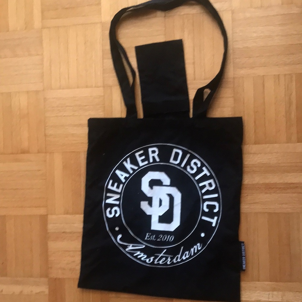 SOUVENIR BAG